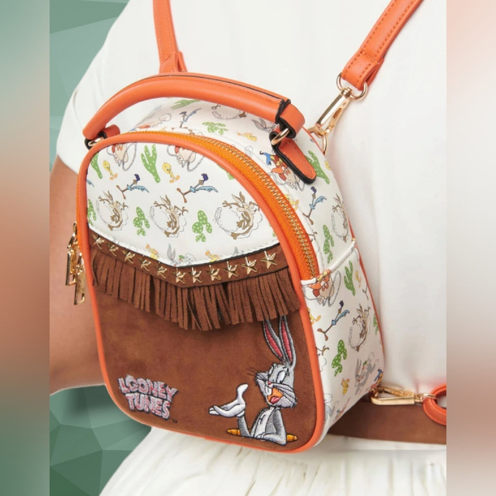 NEW Looney Tunes X Unique Vintage Mini Fringe Backpack. NWT 🤎💚🤎